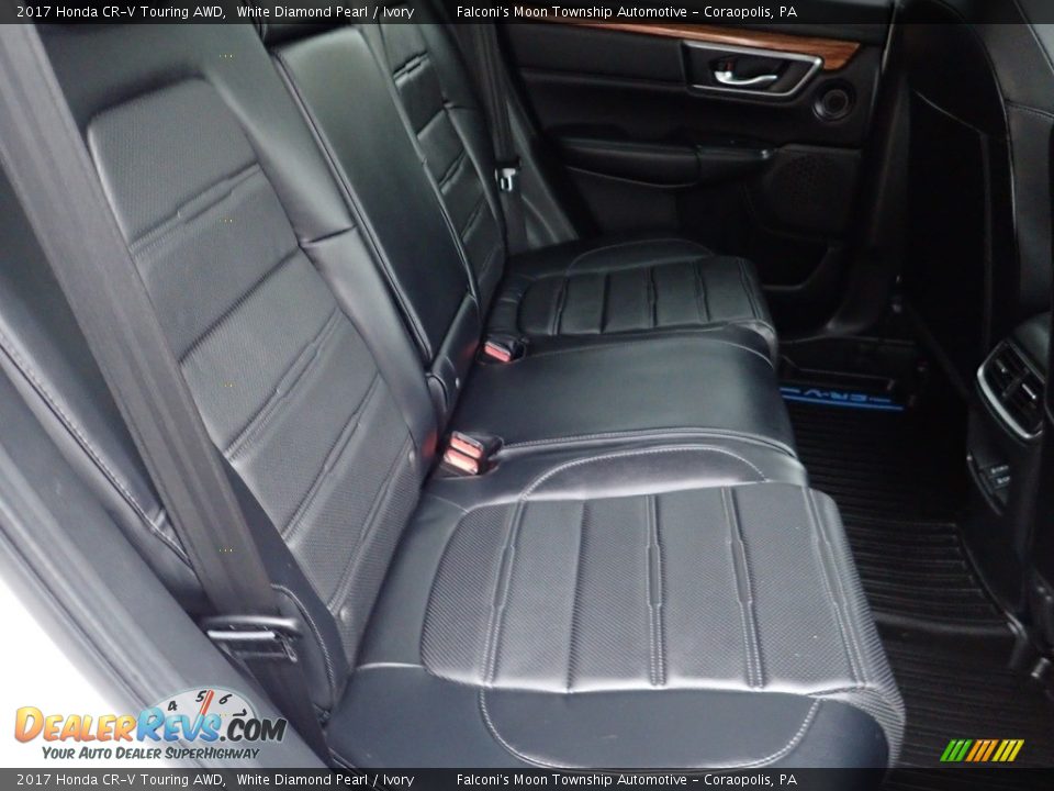 2017 Honda CR-V Touring AWD White Diamond Pearl / Ivory Photo #14