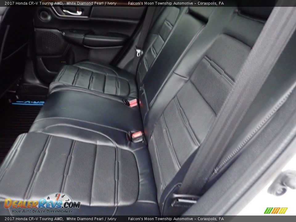 2017 Honda CR-V Touring AWD White Diamond Pearl / Ivory Photo #16