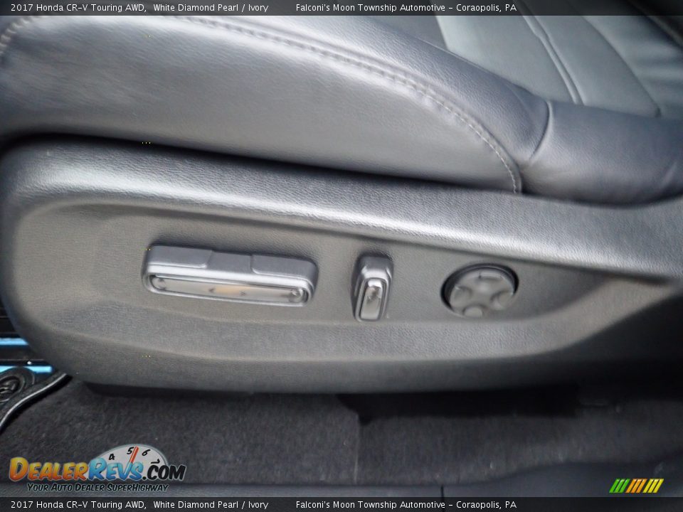 2017 Honda CR-V Touring AWD White Diamond Pearl / Ivory Photo #20