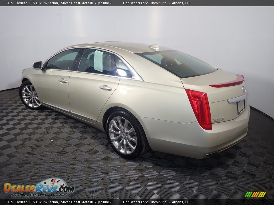 2015 Cadillac XTS Luxury Sedan Silver Coast Metallic / Jet Black Photo #13