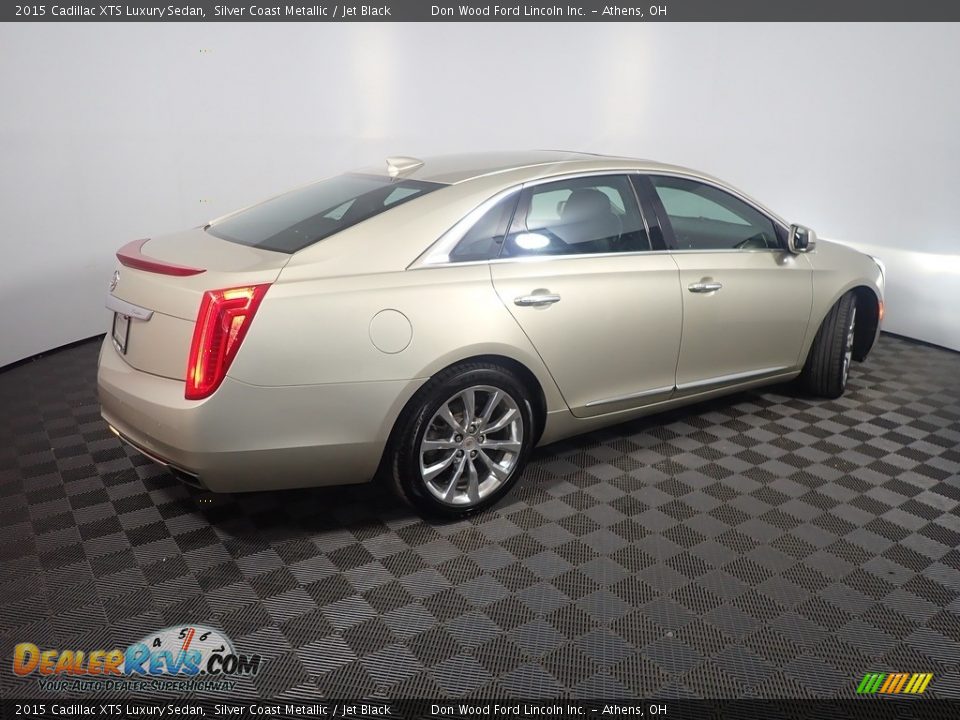 2015 Cadillac XTS Luxury Sedan Silver Coast Metallic / Jet Black Photo #18