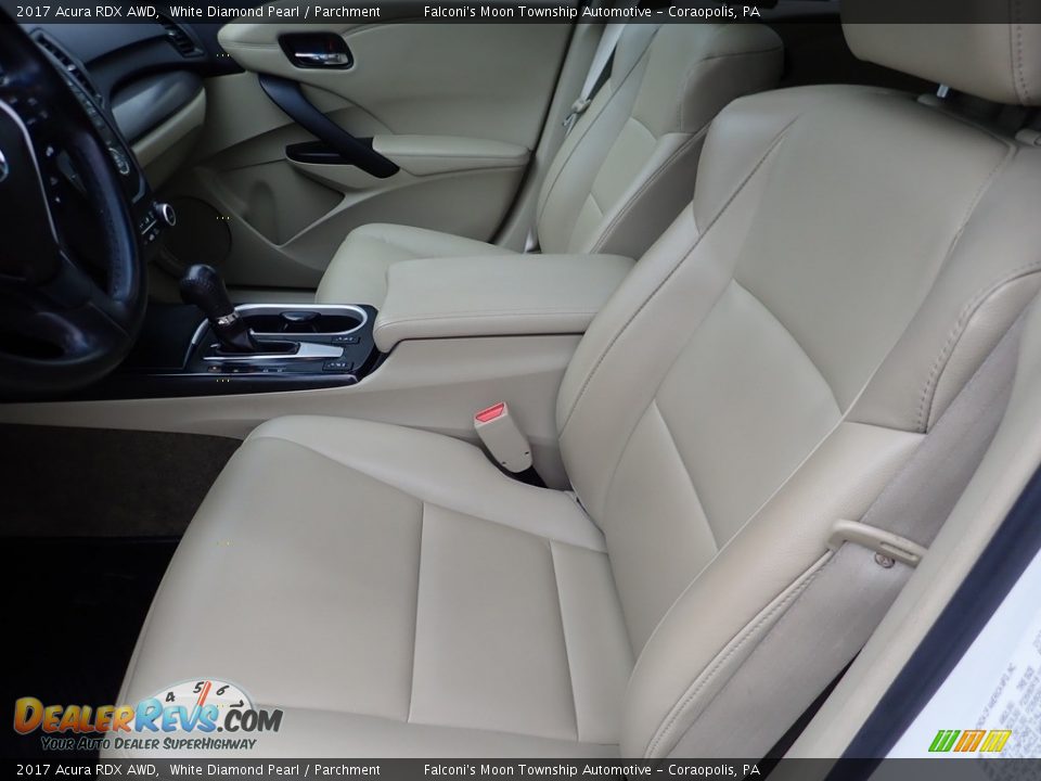 2017 Acura RDX AWD White Diamond Pearl / Parchment Photo #16