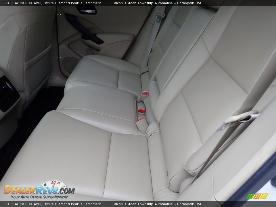 2017 Acura RDX AWD White Diamond Pearl / Parchment Photo #17