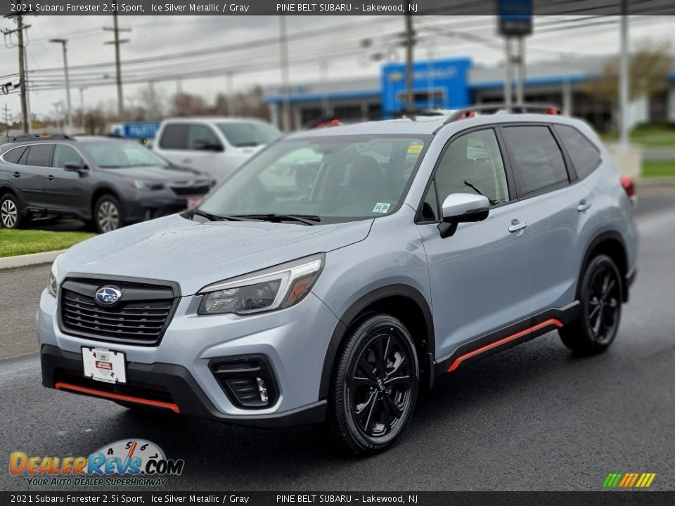 2021 Subaru Forester 2.5i Sport Ice Silver Metallic / Gray Photo #1