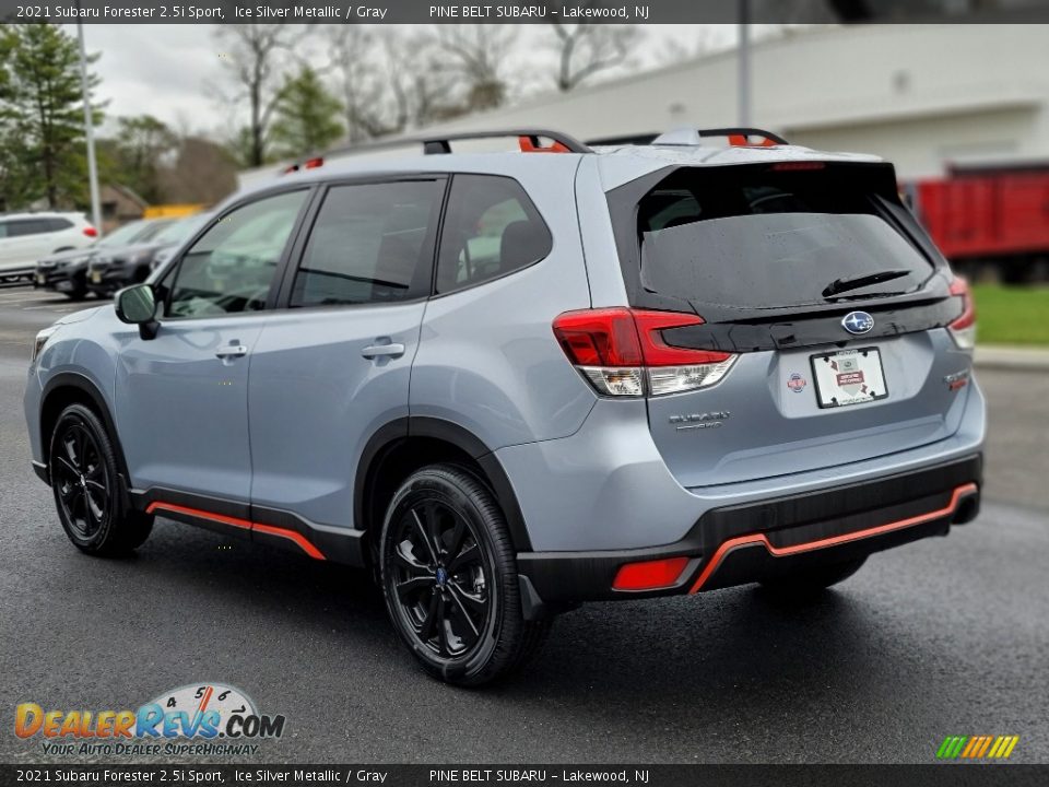 2021 Subaru Forester 2.5i Sport Ice Silver Metallic / Gray Photo #18