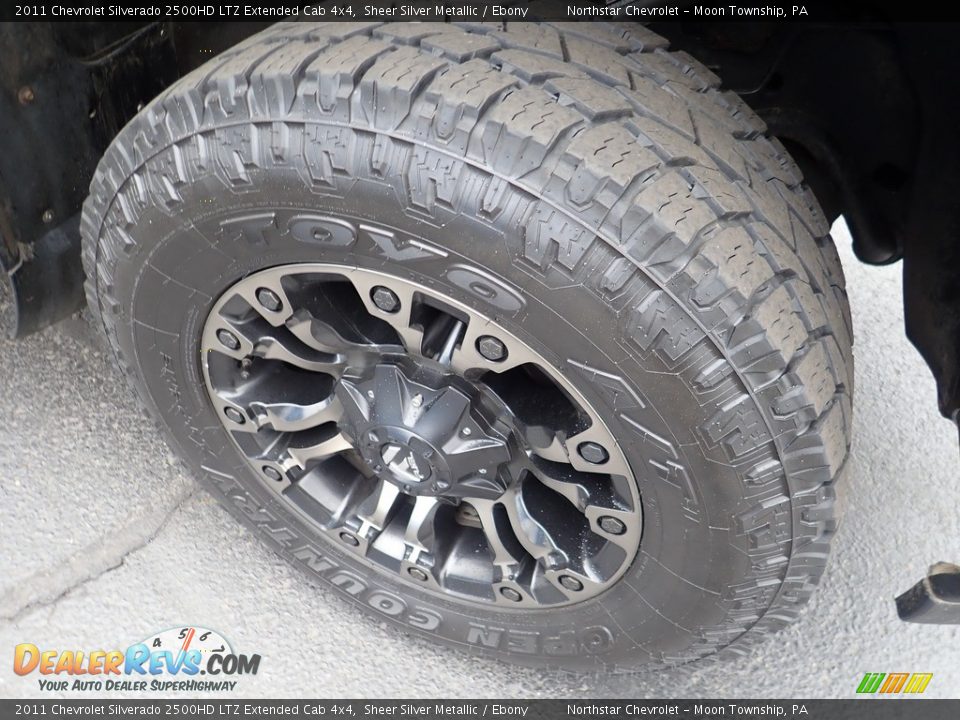 Custom Wheels of 2011 Chevrolet Silverado 2500HD LTZ Extended Cab 4x4 Photo #13