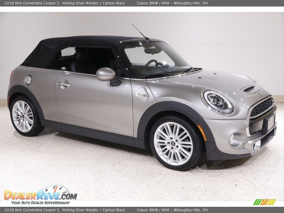 Front 3/4 View of 2018 Mini Convertible Cooper S Photo #2