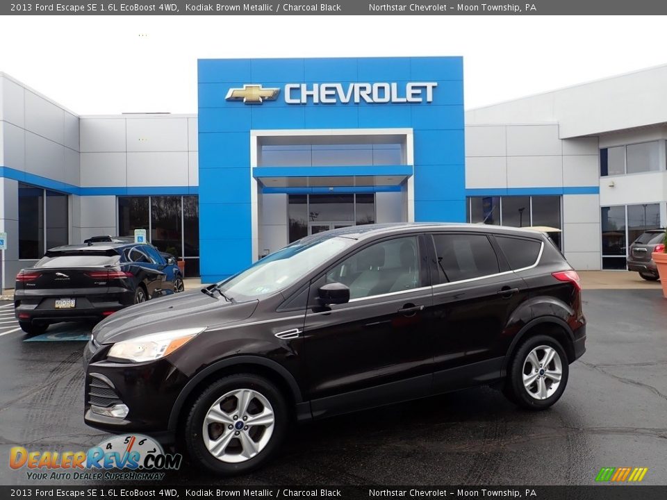 2013 Ford Escape SE 1.6L EcoBoost 4WD Kodiak Brown Metallic / Charcoal Black Photo #1