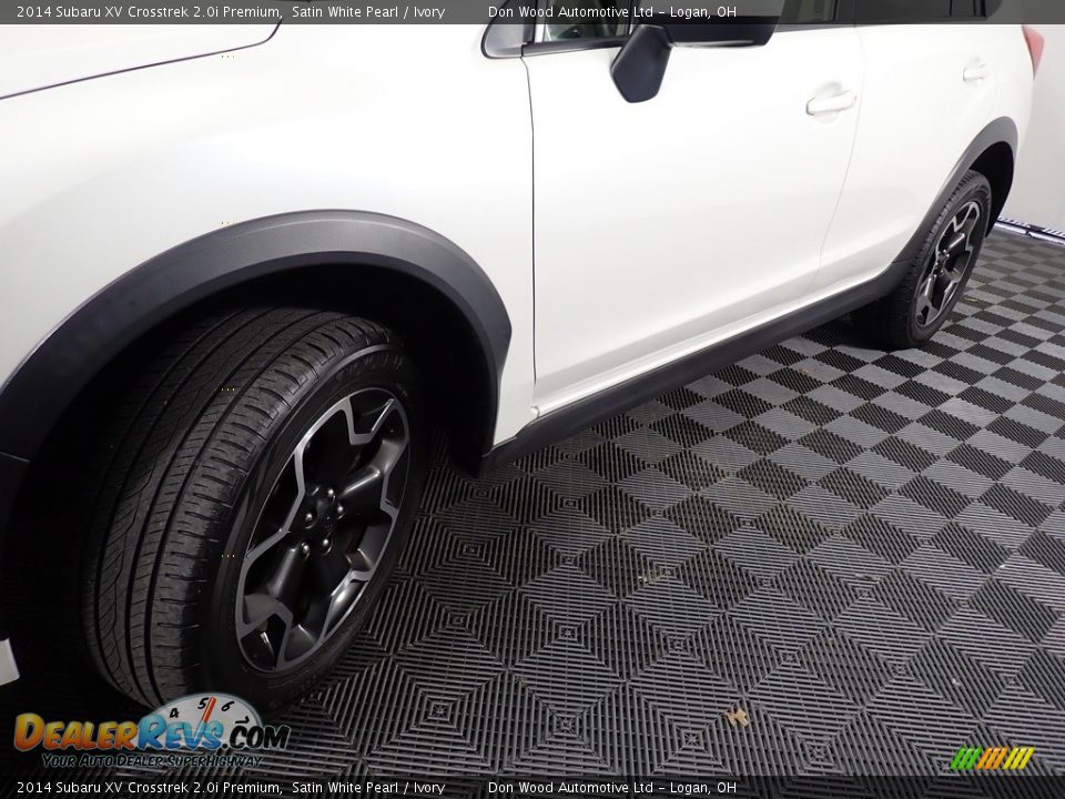 2014 Subaru XV Crosstrek 2.0i Premium Satin White Pearl / Ivory Photo #8