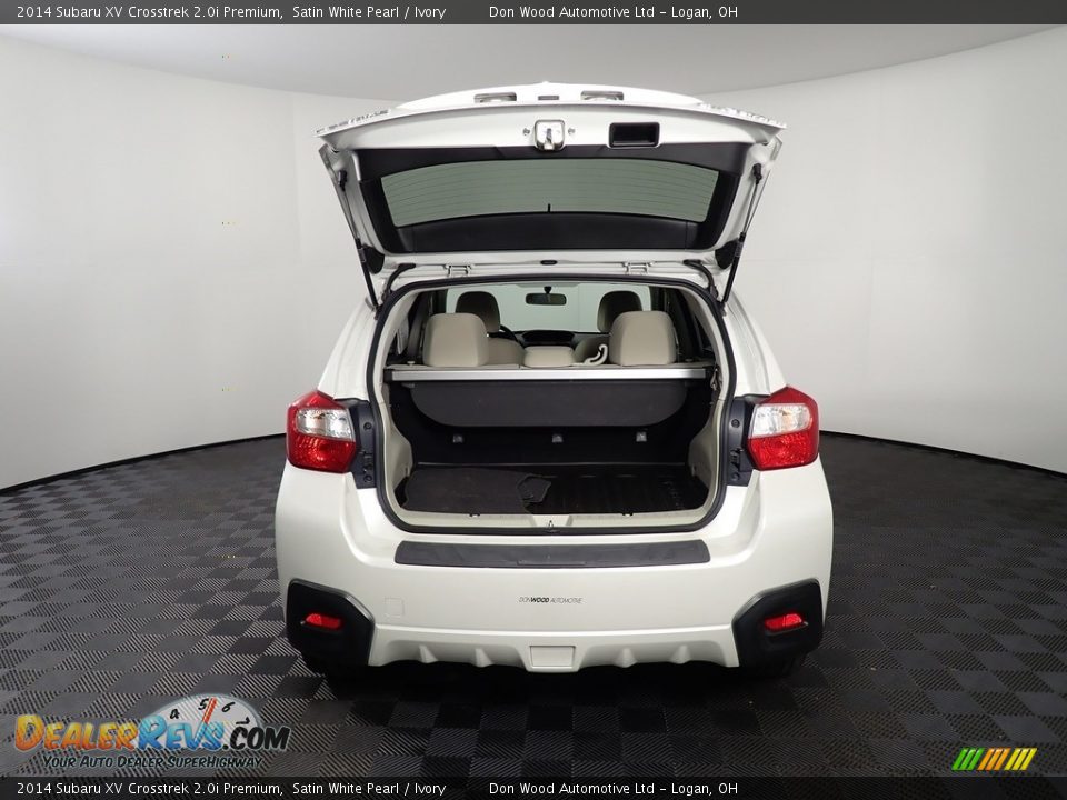 2014 Subaru XV Crosstrek 2.0i Premium Satin White Pearl / Ivory Photo #12