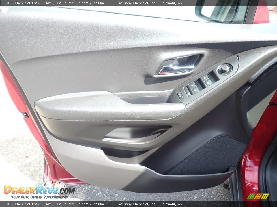 2019 Chevrolet Trax LT AWD Cajun Red Tintcoat / Jet Black Photo #16
