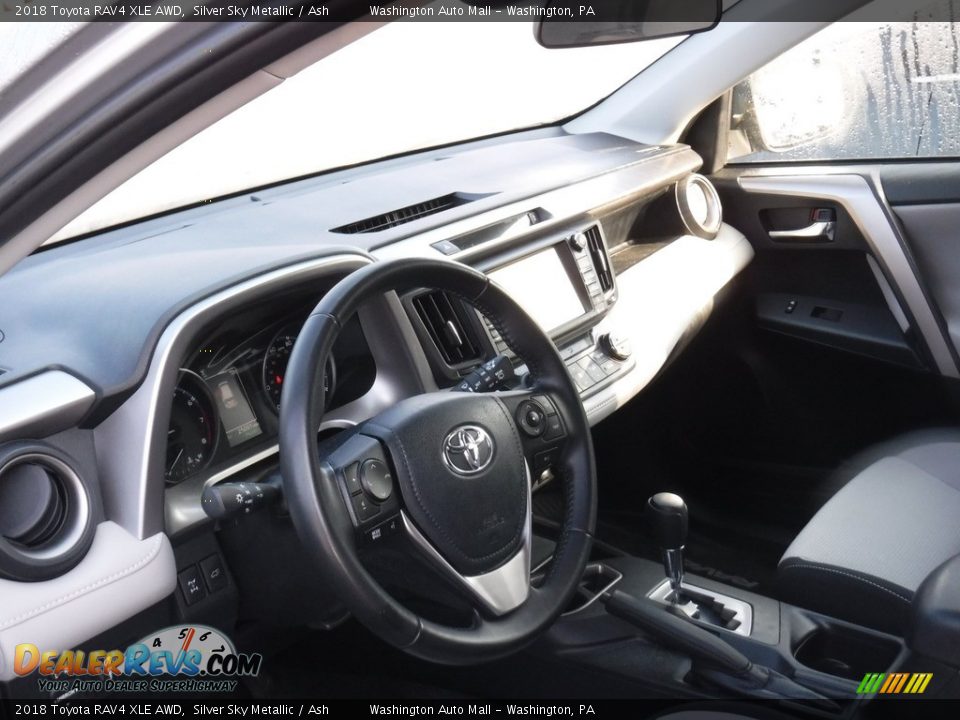 2018 Toyota RAV4 XLE AWD Silver Sky Metallic / Ash Photo #19