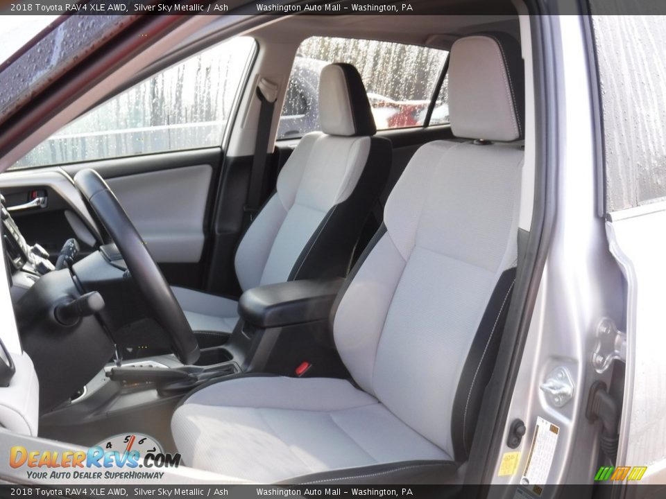 2018 Toyota RAV4 XLE AWD Silver Sky Metallic / Ash Photo #20