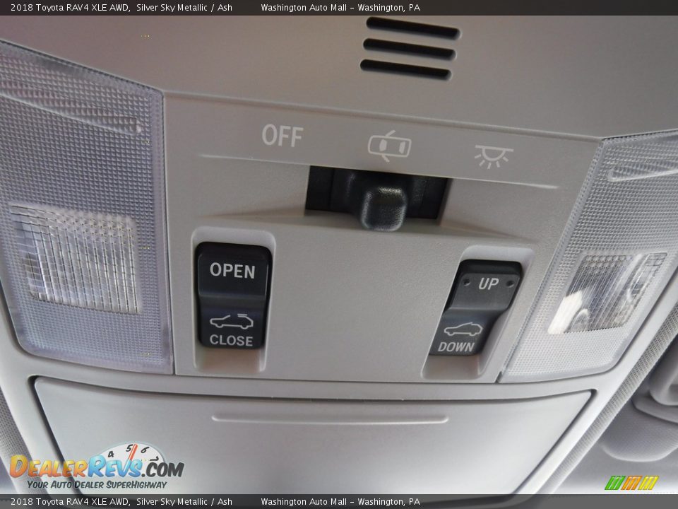 2018 Toyota RAV4 XLE AWD Silver Sky Metallic / Ash Photo #25