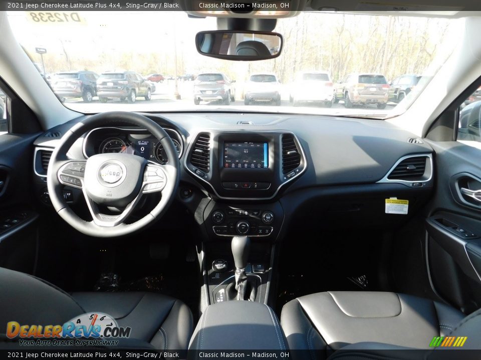 2021 Jeep Cherokee Latitude Plus 4x4 Sting-Gray / Black Photo #4