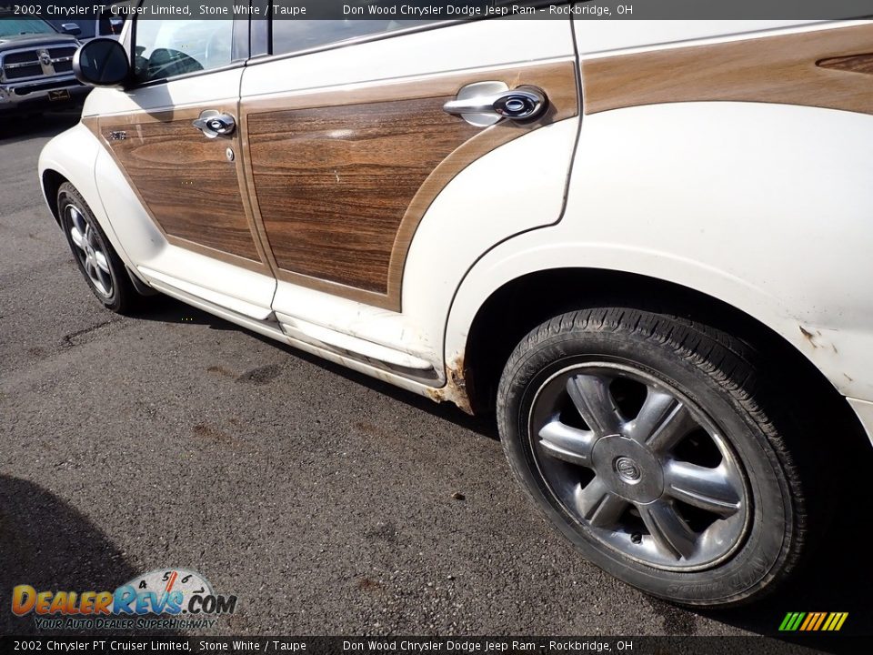 2002 Chrysler PT Cruiser Limited Stone White / Taupe Photo #9