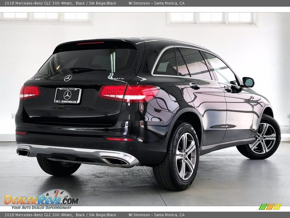 2018 Mercedes-Benz GLC 300 4Matic Black / Silk Beige/Black Photo #13