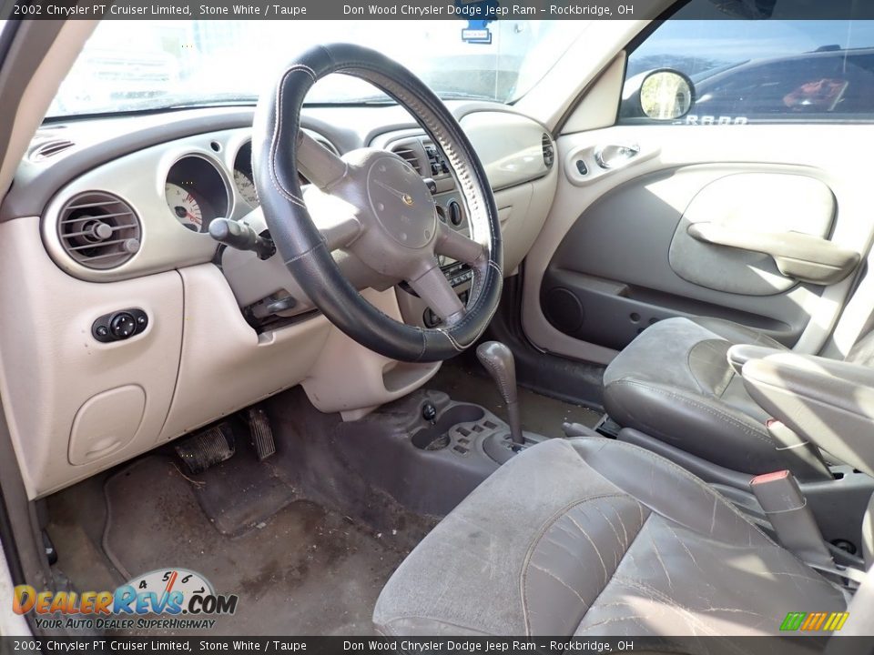 2002 Chrysler PT Cruiser Limited Stone White / Taupe Photo #15