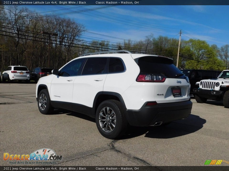 2021 Jeep Cherokee Latitude Lux 4x4 Bright White / Black Photo #11