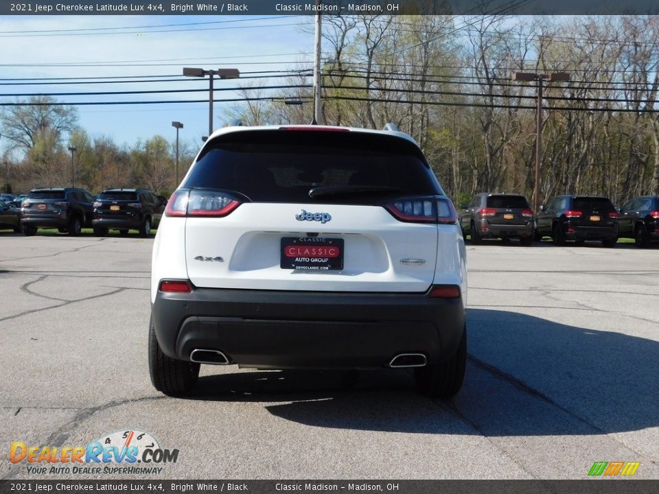 2021 Jeep Cherokee Latitude Lux 4x4 Bright White / Black Photo #12