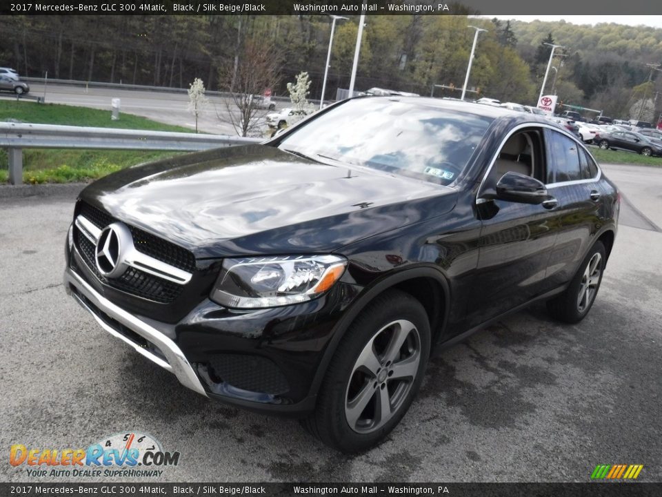 2017 Mercedes-Benz GLC 300 4Matic Black / Silk Beige/Black Photo #11