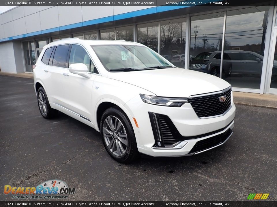 Front 3/4 View of 2021 Cadillac XT6 Premium Luxury AWD Photo #1