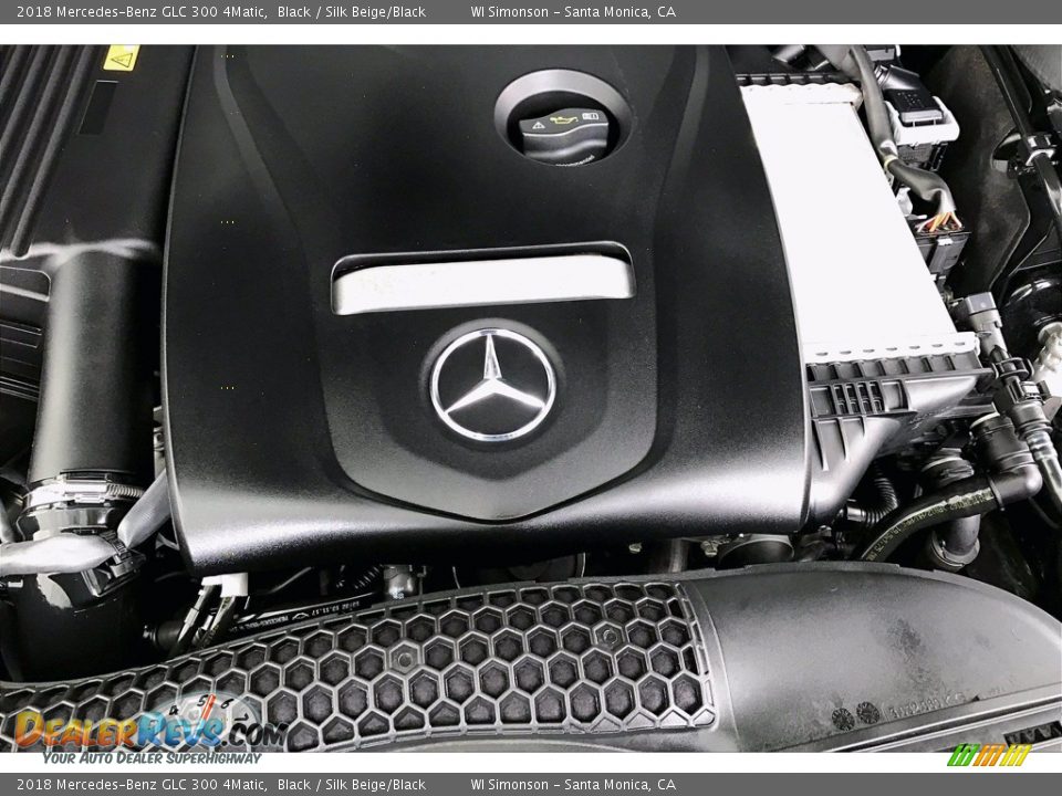 2018 Mercedes-Benz GLC 300 4Matic Black / Silk Beige/Black Photo #32