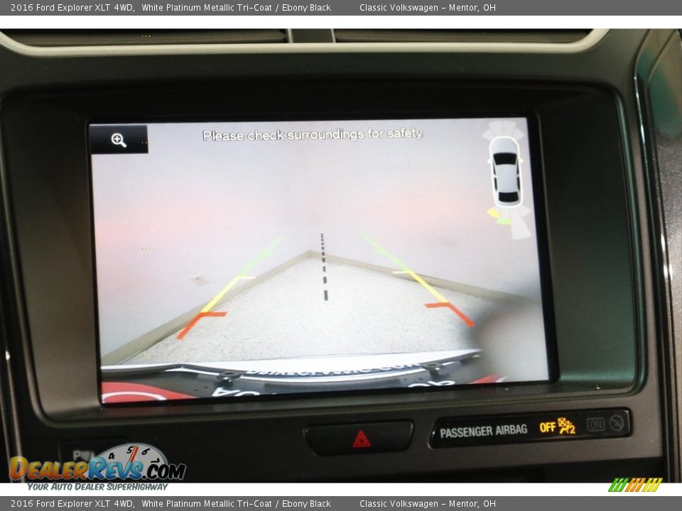 2016 Ford Explorer XLT 4WD White Platinum Metallic Tri-Coat / Ebony Black Photo #12