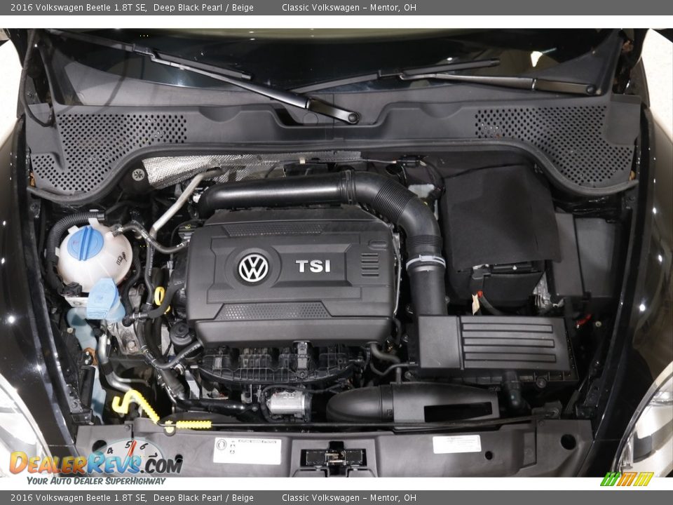 2016 Volkswagen Beetle 1.8T SE Deep Black Pearl / Beige Photo #18