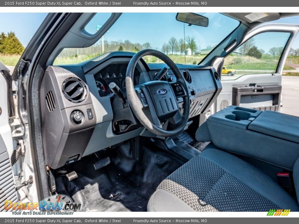 2015 Ford F250 Super Duty XL Super Cab Oxford White / Steel Photo #20