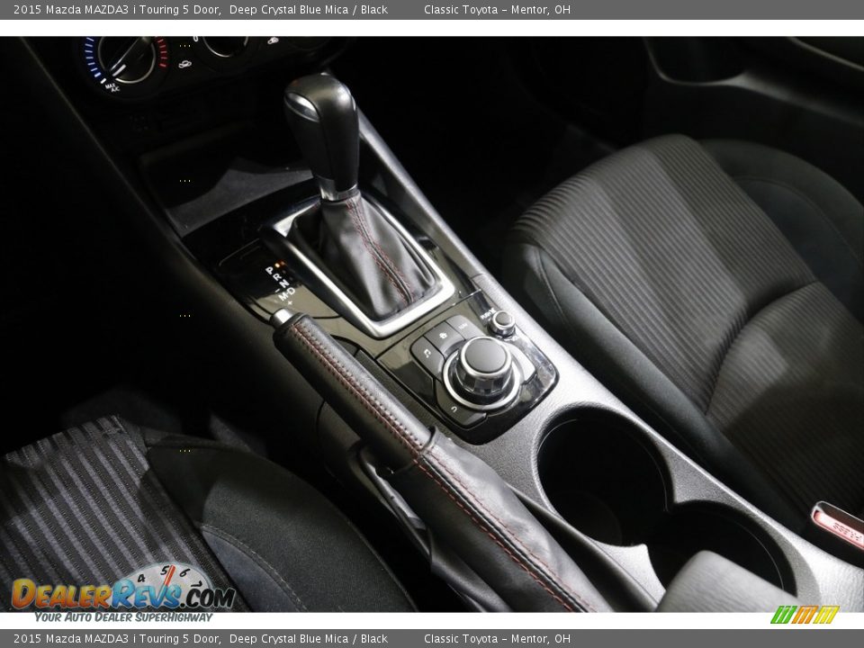 2015 Mazda MAZDA3 i Touring 5 Door Shifter Photo #10