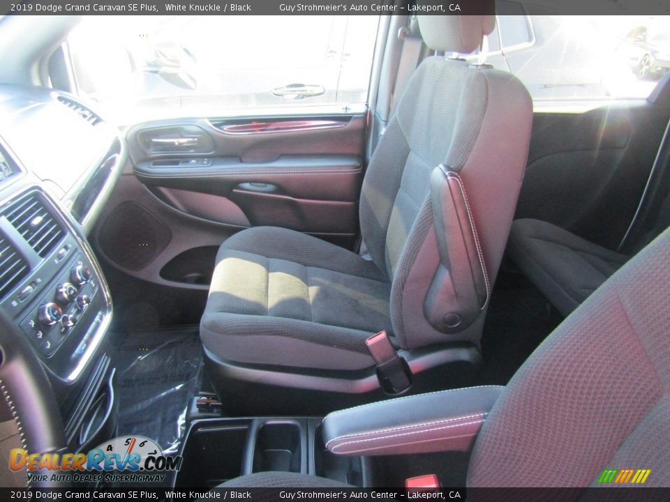 2019 Dodge Grand Caravan SE Plus White Knuckle / Black Photo #13
