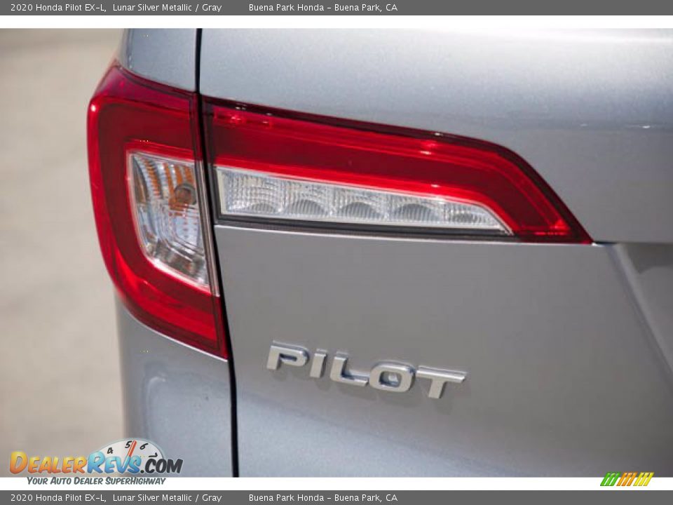 2020 Honda Pilot EX-L Lunar Silver Metallic / Gray Photo #10