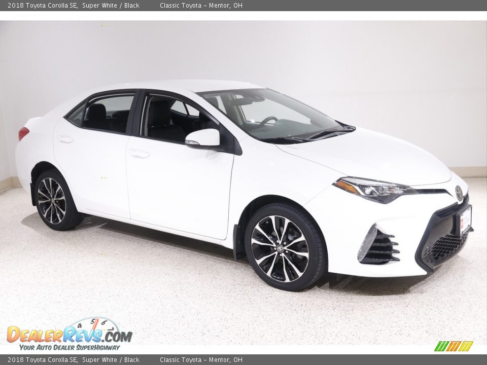 2018 Toyota Corolla SE Super White / Black Photo #1