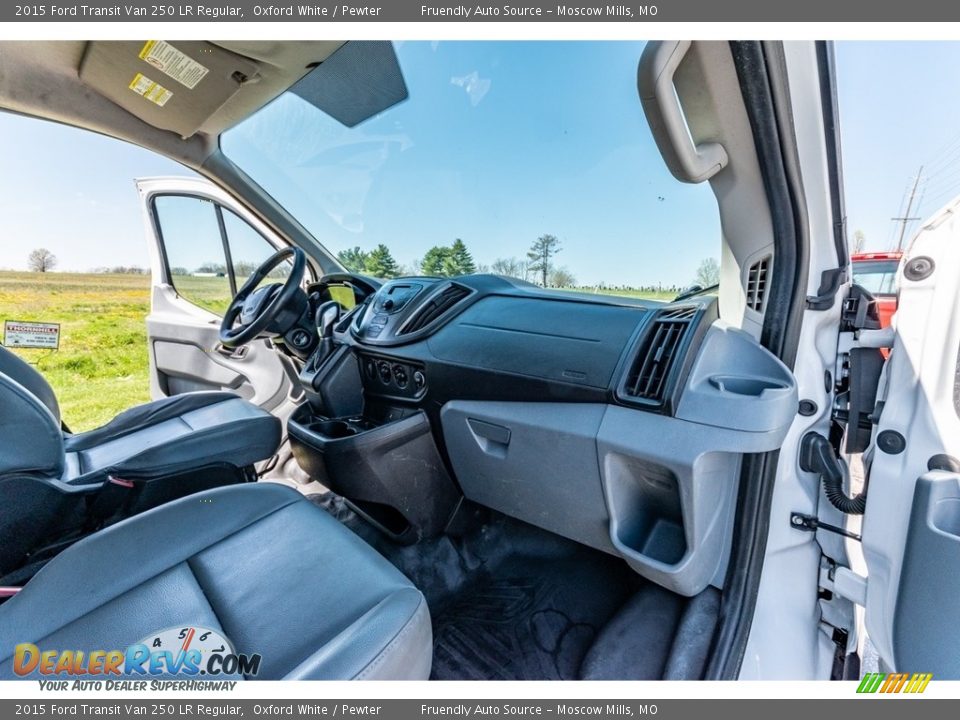 2015 Ford Transit Van 250 LR Regular Oxford White / Pewter Photo #26