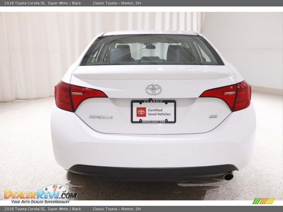 2018 Toyota Corolla SE Super White / Black Photo #16