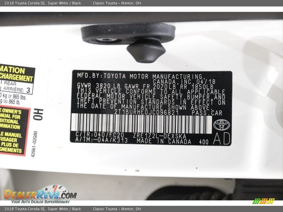 2018 Toyota Corolla SE Super White / Black Photo #18