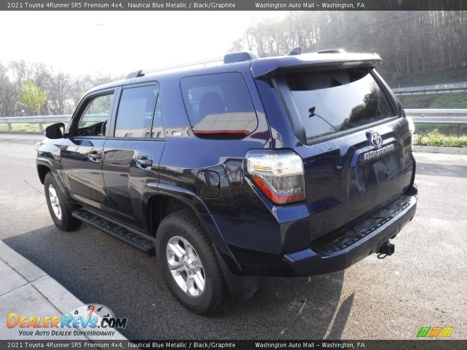 2021 Toyota 4Runner SR5 Premium 4x4 Nautical Blue Metallic / Black/Graphite Photo #14