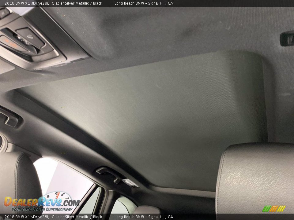 2018 BMW X1 sDrive28i Glacier Silver Metallic / Black Photo #31