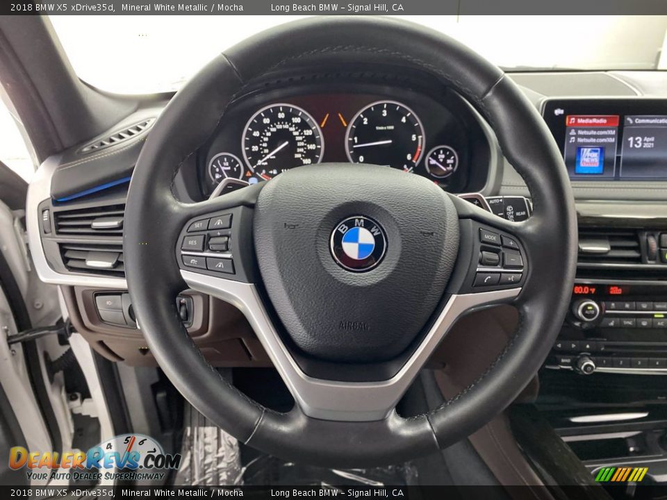 2018 BMW X5 xDrive35d Steering Wheel Photo #17