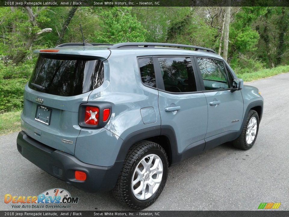 2018 Jeep Renegade Latitude Anvil / Black Photo #6