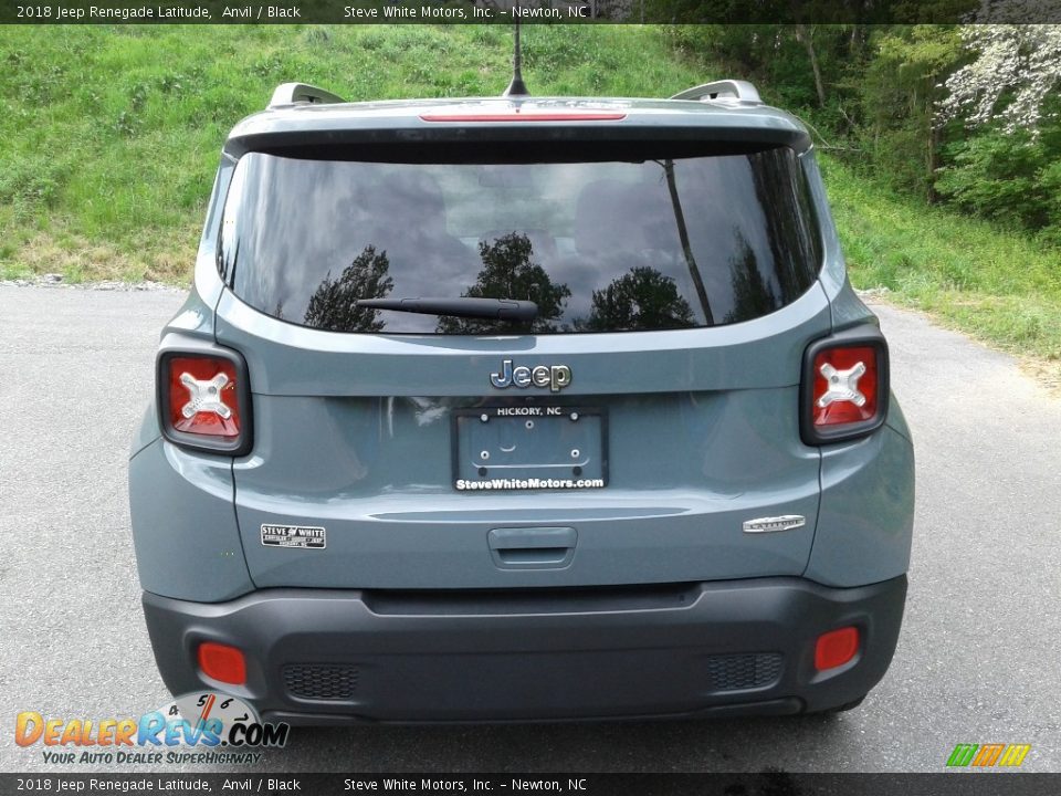 2018 Jeep Renegade Latitude Anvil / Black Photo #7