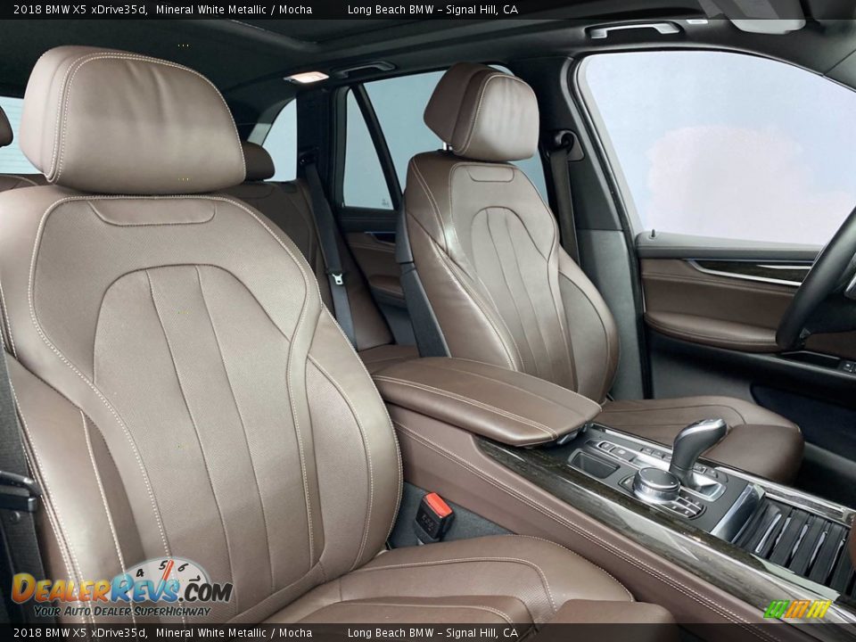 Front Seat of 2018 BMW X5 xDrive35d Photo #33