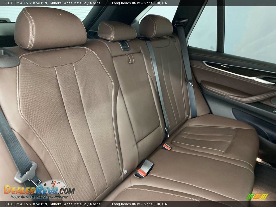 Rear Seat of 2018 BMW X5 xDrive35d Photo #35