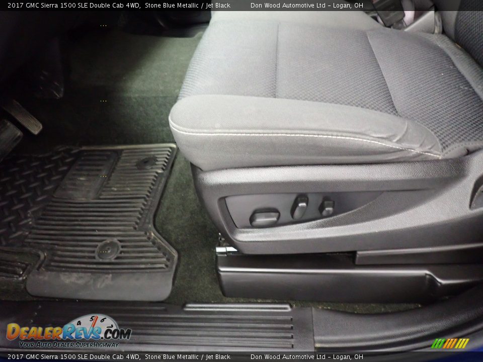 2017 GMC Sierra 1500 SLE Double Cab 4WD Stone Blue Metallic / Jet Black Photo #30