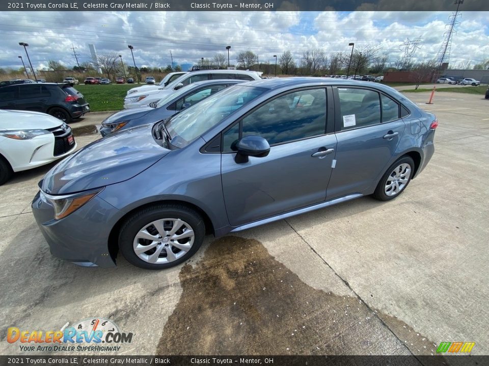2021 Toyota Corolla LE Celestite Gray Metallic / Black Photo #2