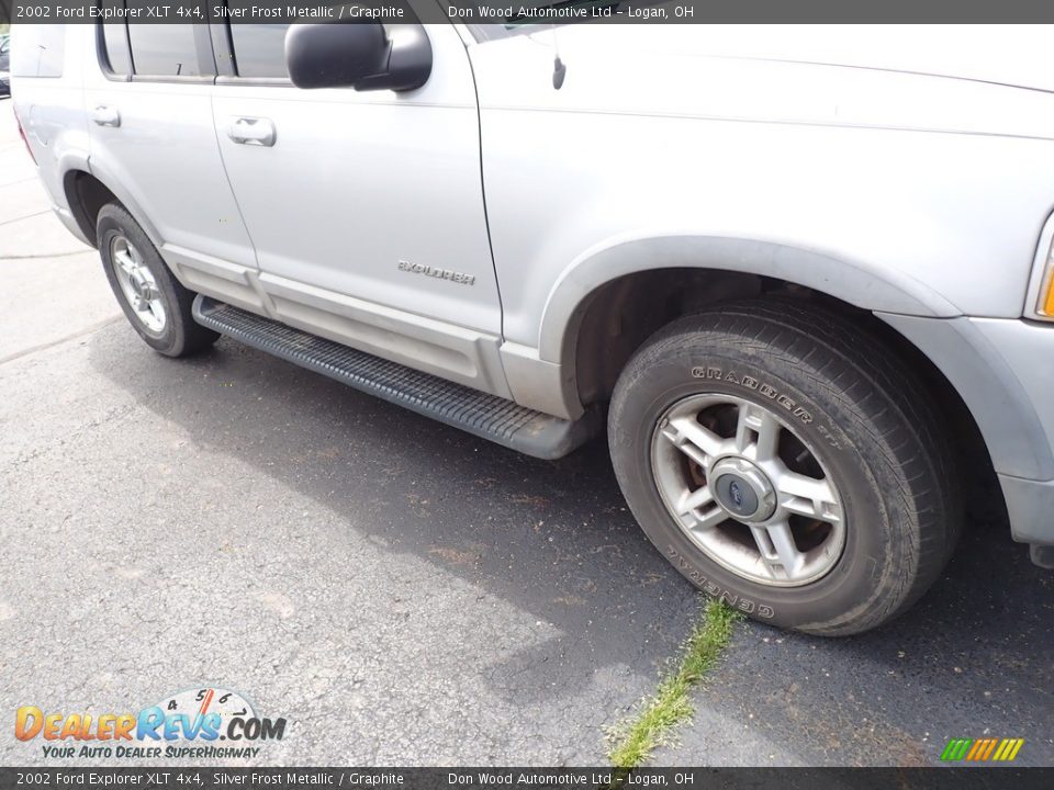 2002 Ford Explorer XLT 4x4 Silver Frost Metallic / Graphite Photo #4