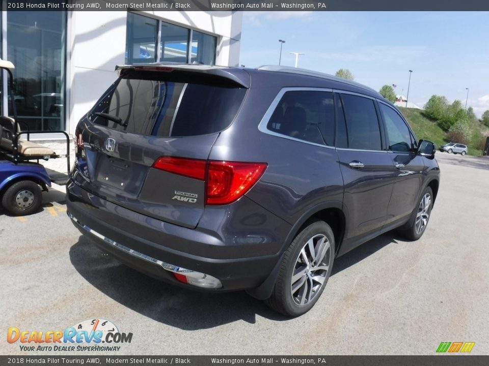 Modern Steel Metallic 2018 Honda Pilot Touring AWD Photo #9