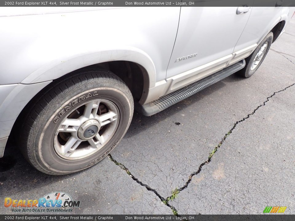 2002 Ford Explorer XLT 4x4 Silver Frost Metallic / Graphite Photo #7