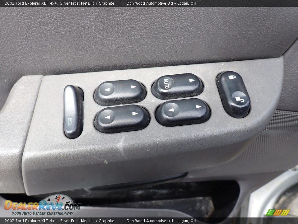 2002 Ford Explorer XLT 4x4 Silver Frost Metallic / Graphite Photo #15
